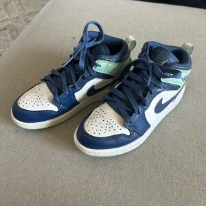Boys Jordan 1s